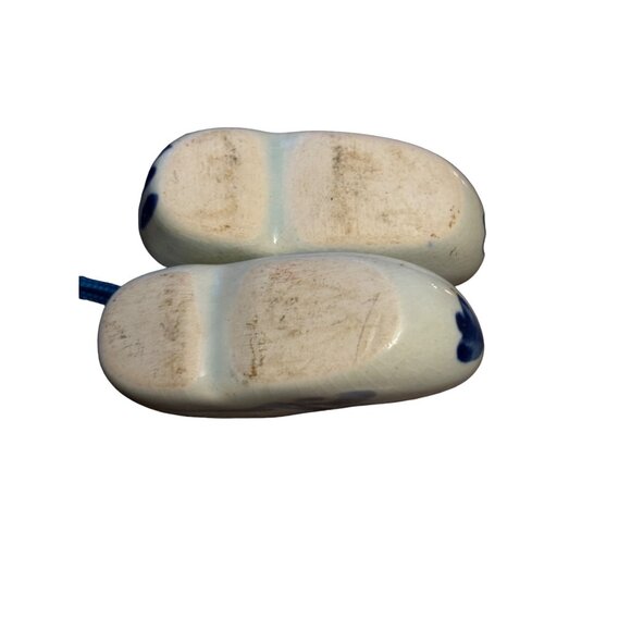 Vintage Delft Blue Holland Mini clogs Windmills Porcelain 2" Souvenir Blue Strin - Picture 10 of 16